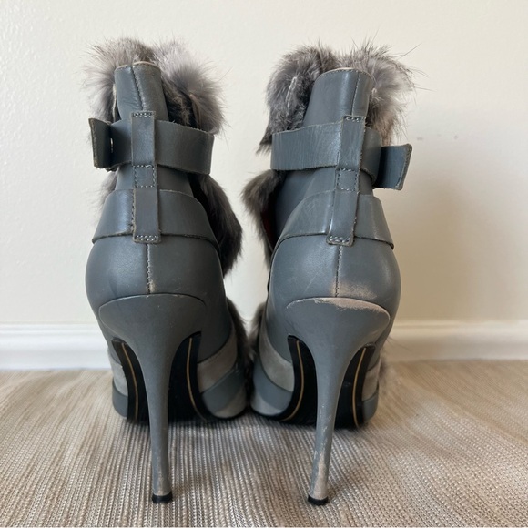 Charles Jordan Knife Rabbit-Fur Bootie
Size 10 Women - Picture 4 of 16